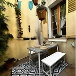 Mourillon - T2 Avec Terrasse à 100m De La Apartamento Toulon